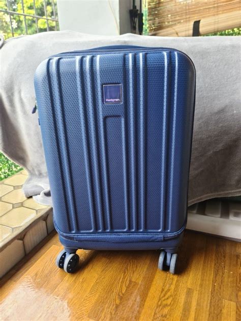 hedgren carry on luggage.